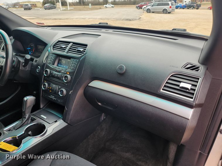 image for item JB9494 2016 Ford Explorer XLT  SUV