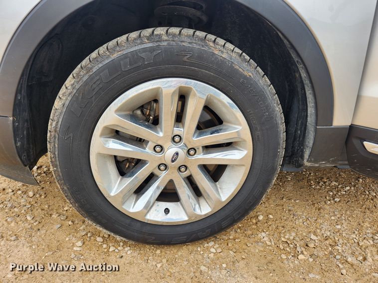 image for item JB9494 2016 Ford Explorer XLT  SUV