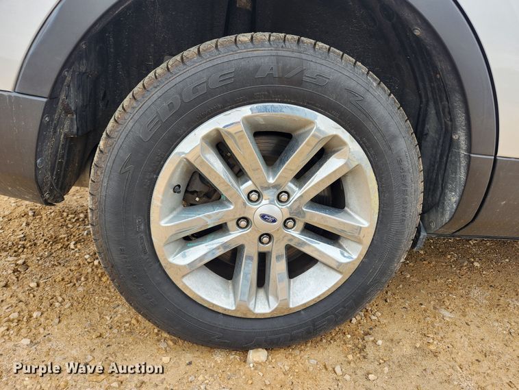 image for item JB9494 2016 Ford Explorer XLT  SUV