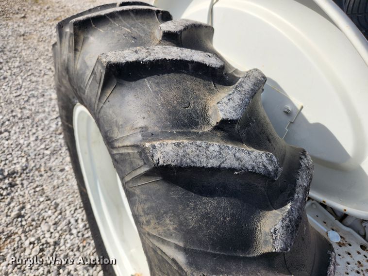 image for item JB9504 Ford 340A  tractor