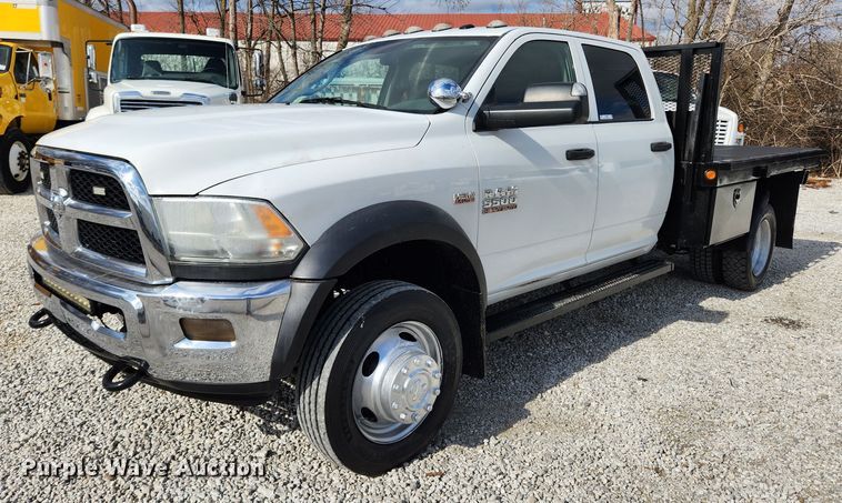 image for item JB9506 2017 Dodge Ram 5500HD  Crew Cab flatbed truck