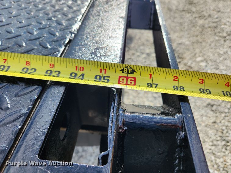 image for item JB9506 2017 Dodge Ram 5500HD  Crew Cab flatbed truck