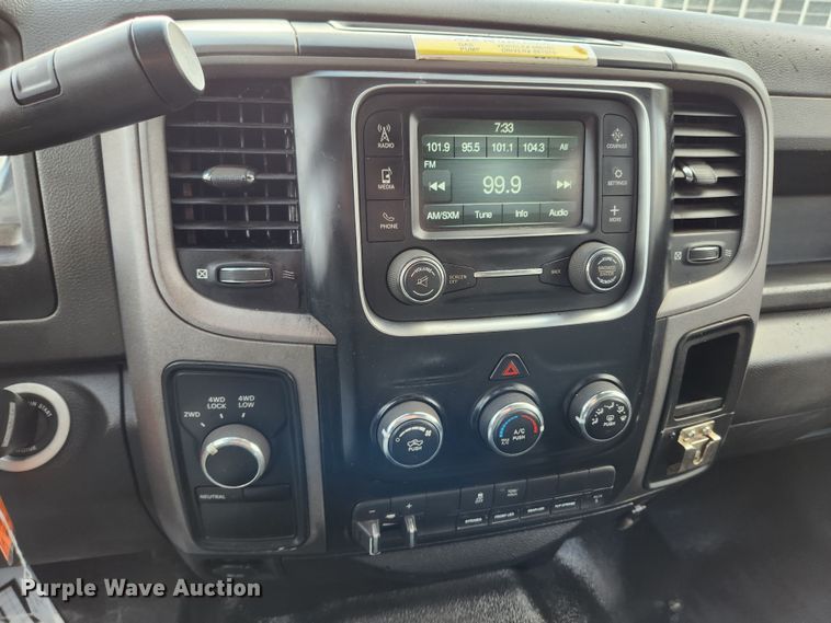 image for item JB9506 2017 Dodge Ram 5500HD  Crew Cab flatbed truck