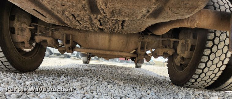 image for item JB9506 2017 Dodge Ram 5500HD  Crew Cab flatbed truck