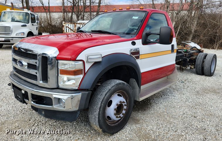 image for item JB9507 2009 Ford F450 Super Duty XL  truck cab and chassis