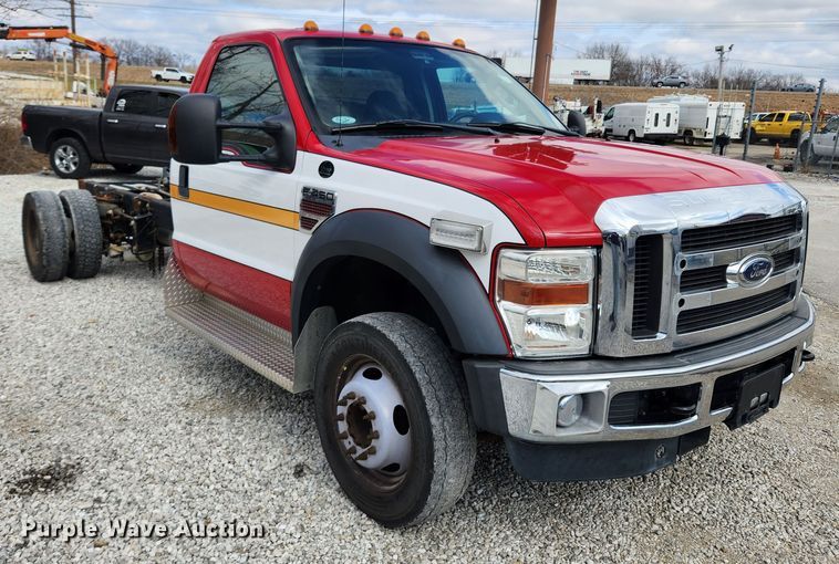 image for item JB9507 2009 Ford F450 Super Duty XL  truck cab and chassis