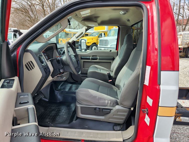 image for item JB9507 2009 Ford F450 Super Duty XL  truck cab and chassis