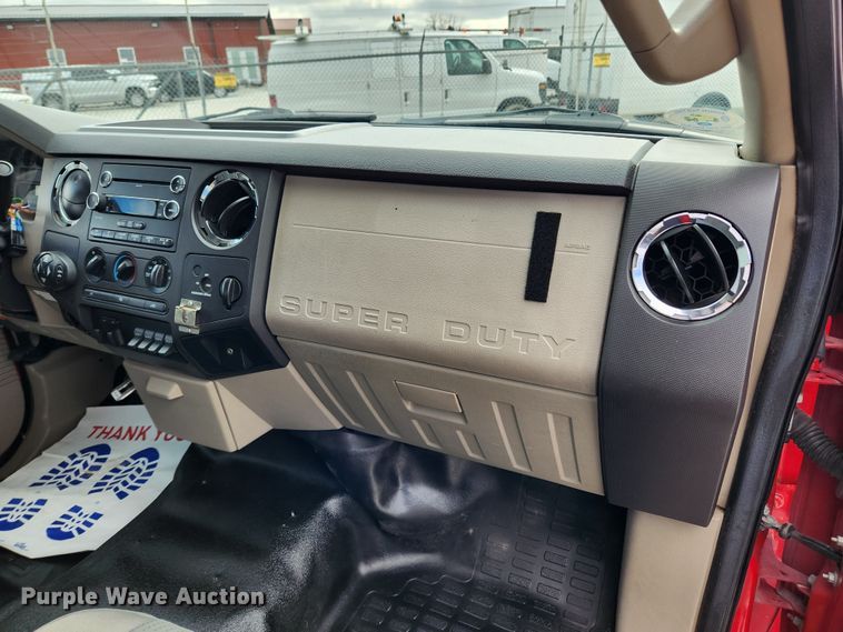 image for item JB9507 2009 Ford F450 Super Duty XL  truck cab and chassis