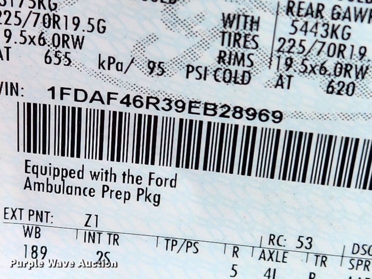 image for item JB9507 2009 Ford F450 Super Duty XL  truck cab and chassis