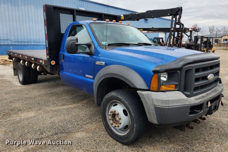 image for item JB9520 2005 Ford F450 Super Duty XL  dump flatbed truck