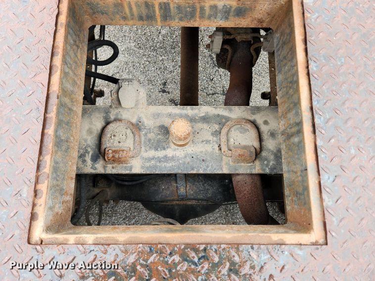 image for item JB9520 2005 Ford F450 Super Duty XL  dump flatbed truck