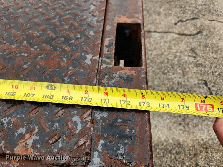 image for item JB9520 2005 Ford F450 Super Duty XL  dump flatbed truck