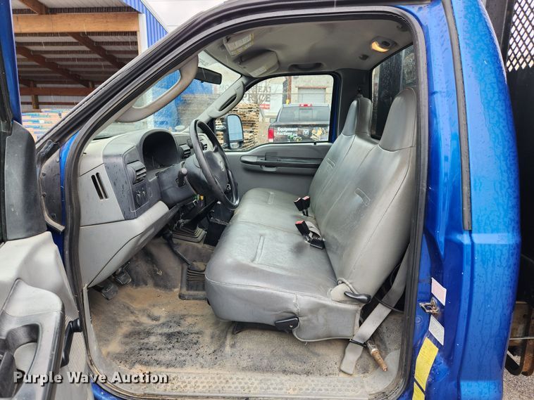 image for item JB9520 2005 Ford F450 Super Duty XL  dump flatbed truck