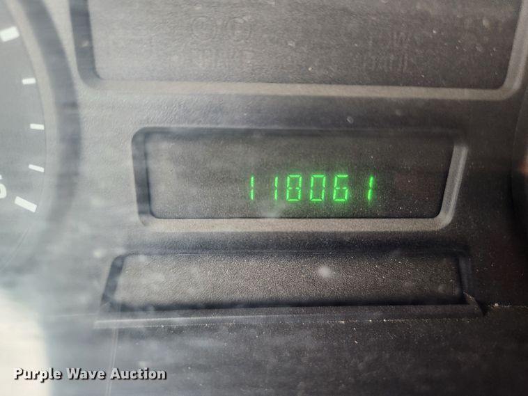 image for item JB9520 2005 Ford F450 Super Duty XL  dump flatbed truck