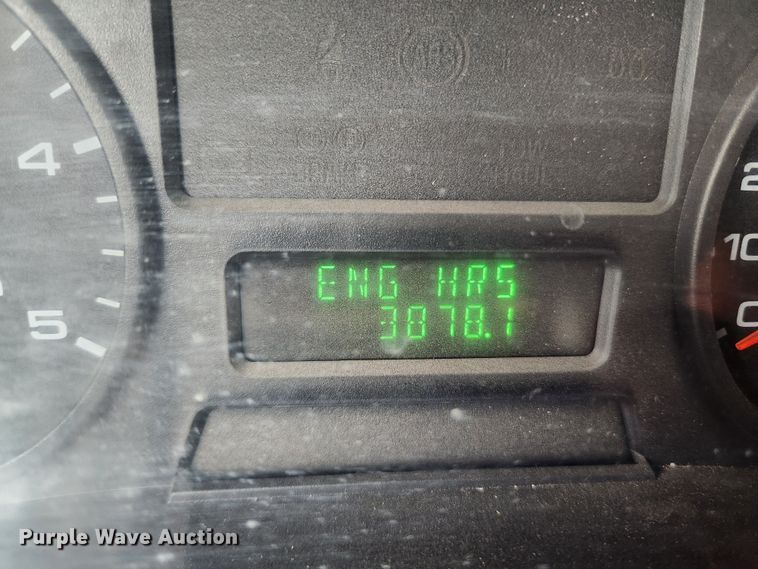 image for item JB9520 2005 Ford F450 Super Duty XL  dump flatbed truck