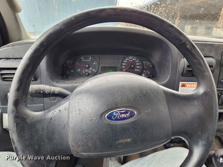 image for item JB9520 2005 Ford F450 Super Duty XL  dump flatbed truck