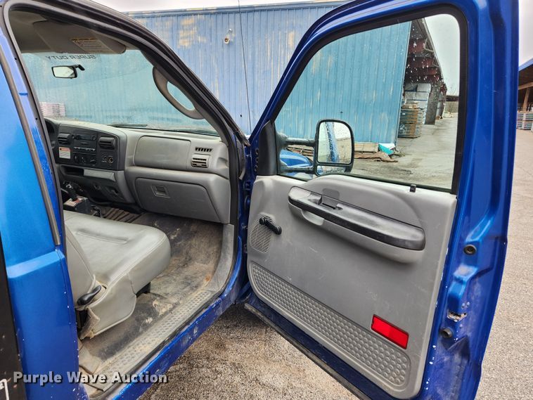 image for item JB9520 2005 Ford F450 Super Duty XL  dump flatbed truck