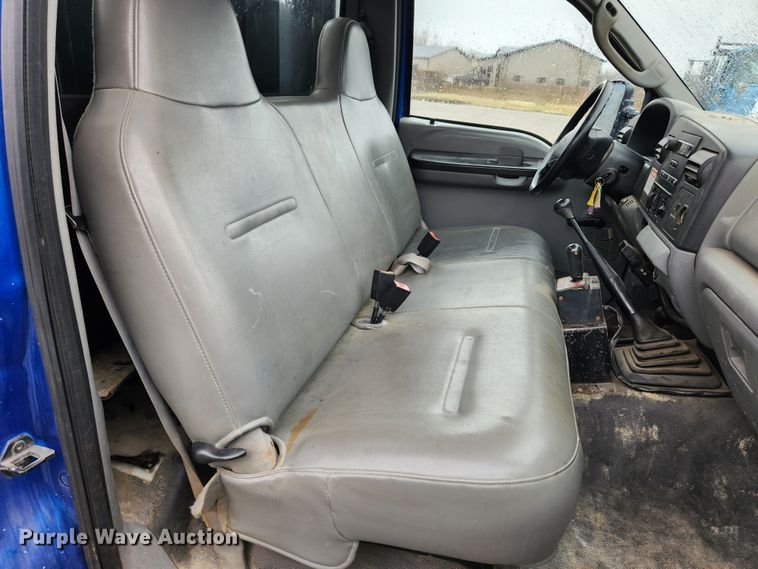 image for item JB9520 2005 Ford F450 Super Duty XL  dump flatbed truck