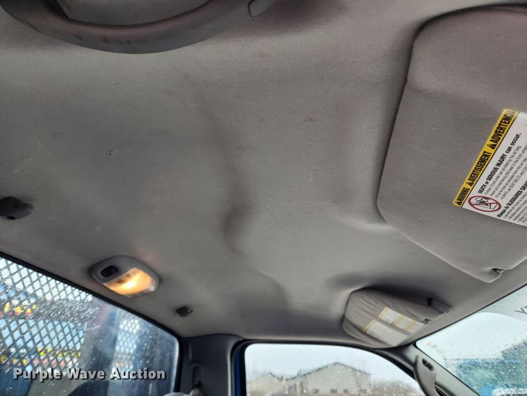 image for item JB9520 2005 Ford F450 Super Duty XL  dump flatbed truck