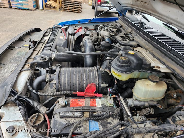 image for item JB9520 2005 Ford F450 Super Duty XL  dump flatbed truck