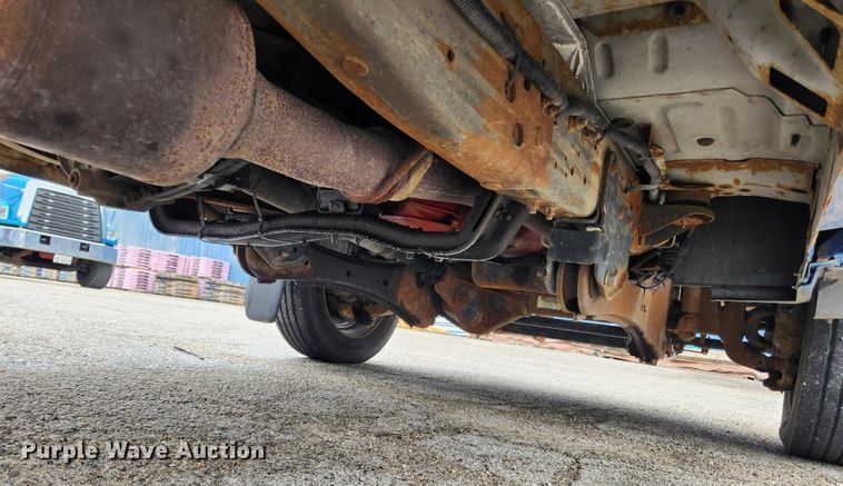 image for item JB9520 2005 Ford F450 Super Duty XL  dump flatbed truck