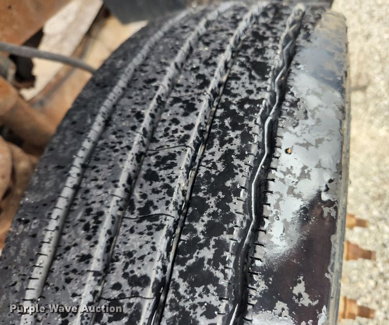 image for item JB9520 2005 Ford F450 Super Duty XL  dump flatbed truck