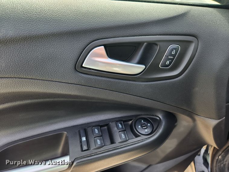 image for item JB9556 2018 Ford Escape SE  SUV