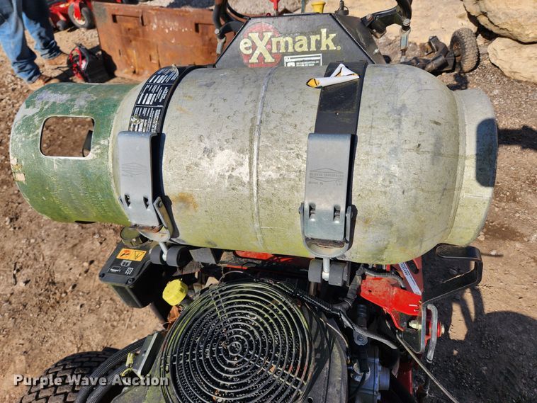 image for item JB9576 Exmark  X Series  ZTR lawn mower