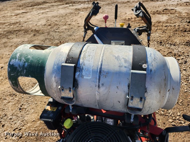 image for item JB9581 Exmark X Series  ZTR lawn mower