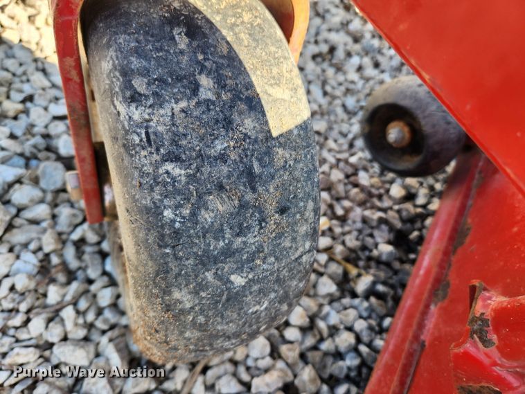 image for item JB9581 Exmark X Series  ZTR lawn mower