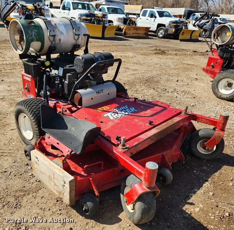 image for item JB9584 Exmark X Series  ZTR lawn mower