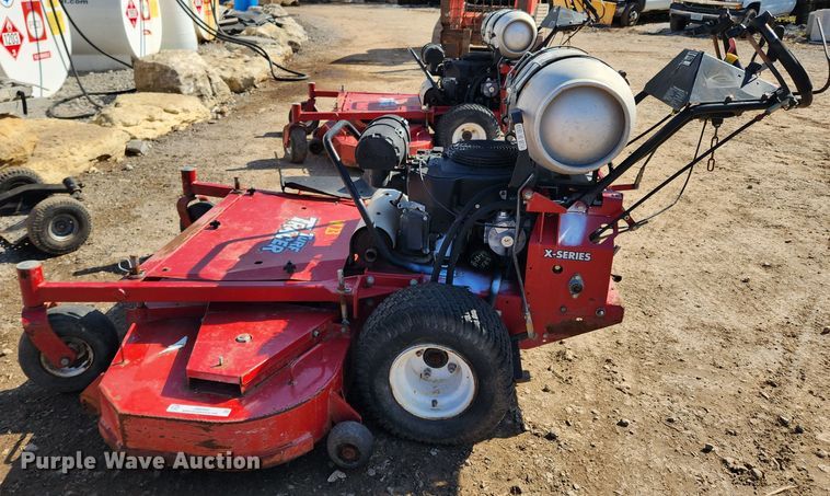 image for item JB9584 Exmark X Series  ZTR lawn mower