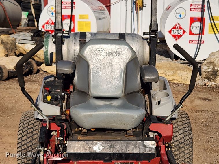 image for item JB9588 Exmark S Series  ZTR lawn mower