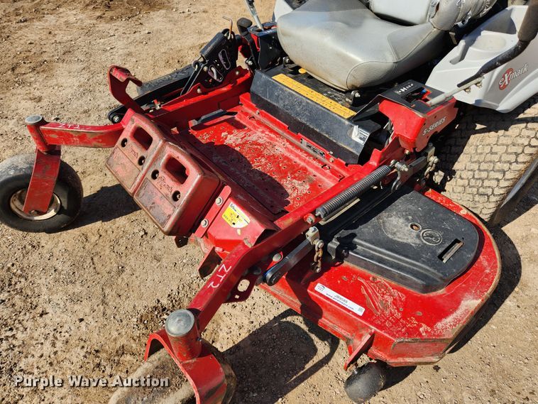 image for item JB9589 Exmark S Series  ZTR lawn mower