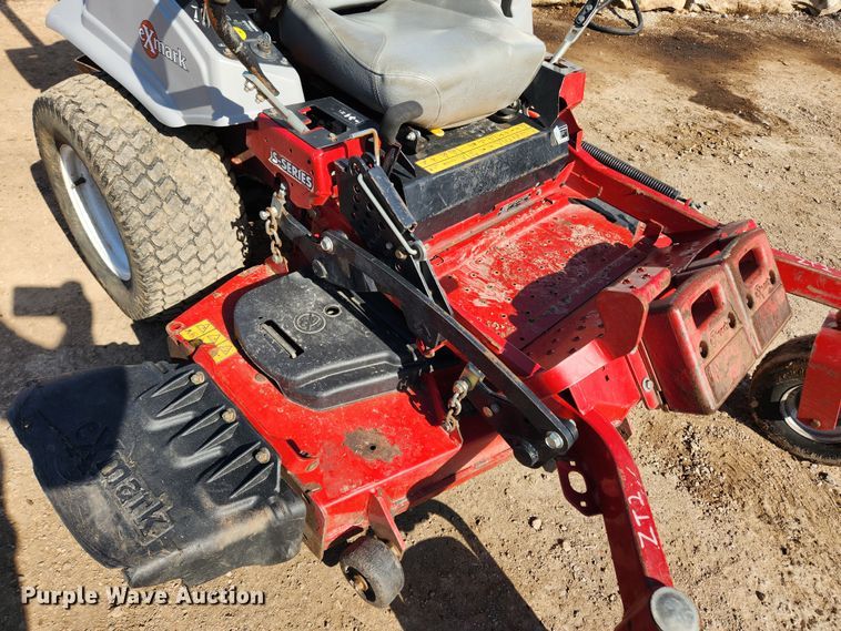 image for item JB9589 Exmark S Series  ZTR lawn mower