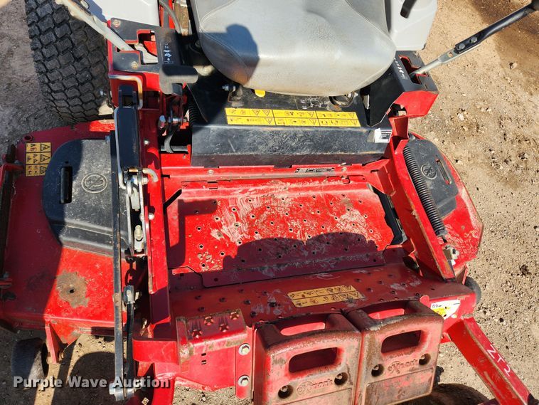 image for item JB9589 Exmark S Series  ZTR lawn mower