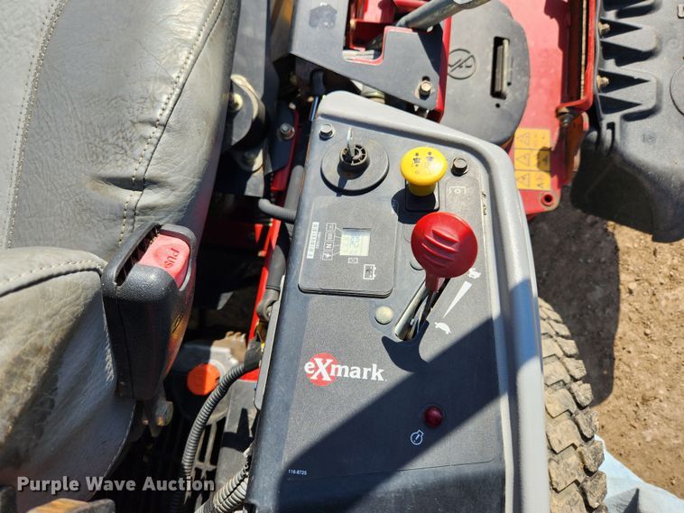 image for item JB9589 Exmark S Series  ZTR lawn mower