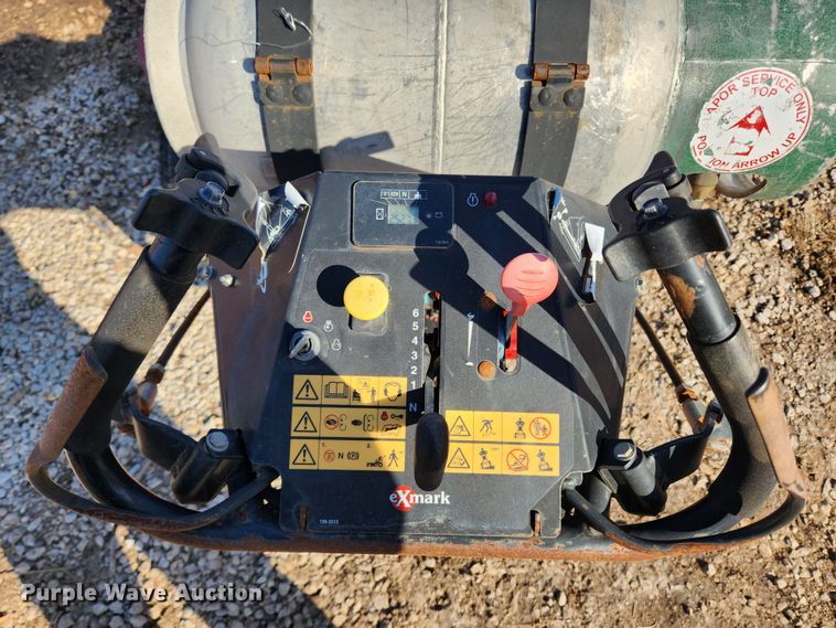 image for item JB9590 Exmark X Series  ZTR lawn mower