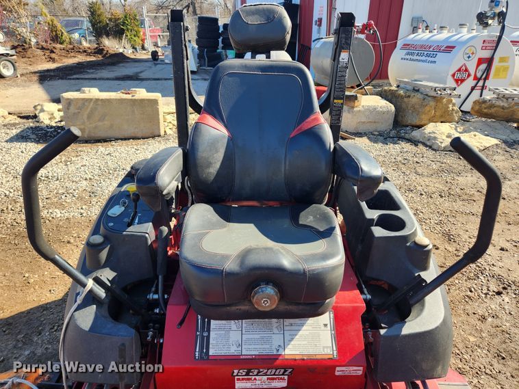 image for item JB9592 Ferris IS 3200Z  ZTR lawn mower