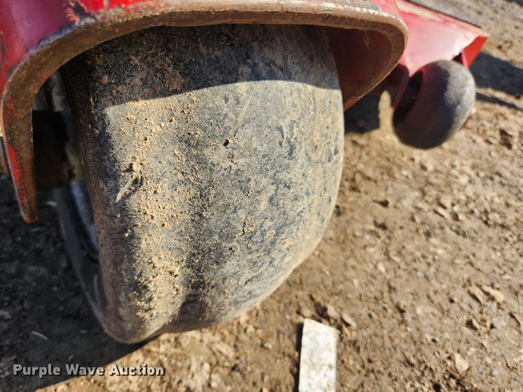 image for item JB9592 Ferris IS 3200Z  ZTR lawn mower