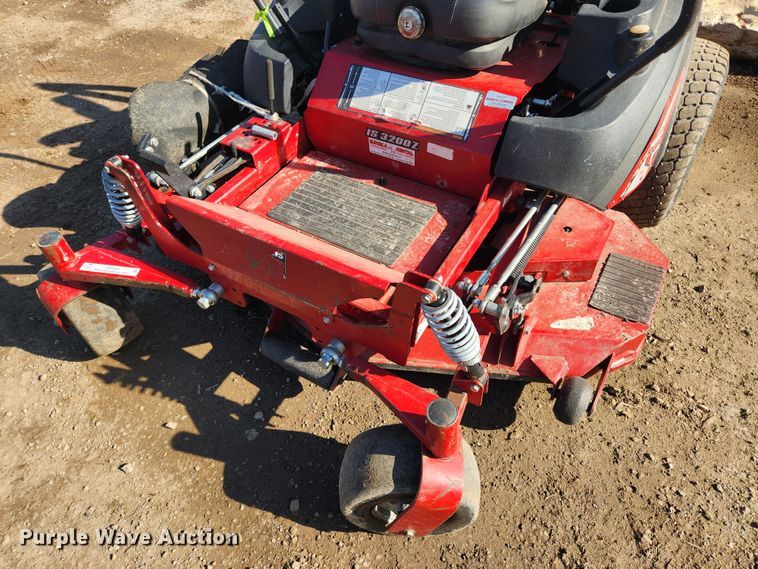 image for item JB9595 Ferris IS 3200Z  ZTR lawn mower