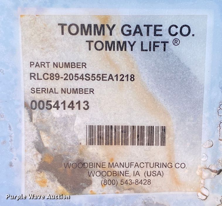 image for item JW9289 2006 Isuzu NPR  box truck