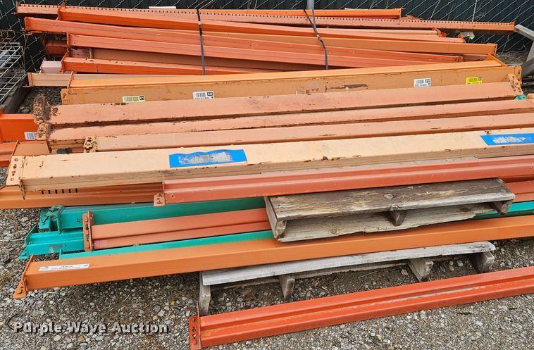 image for item JX9076 Pallet racking