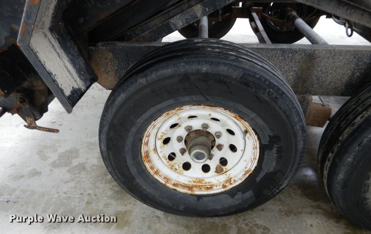 image for item JX9081 2013 H&H  dump trailer