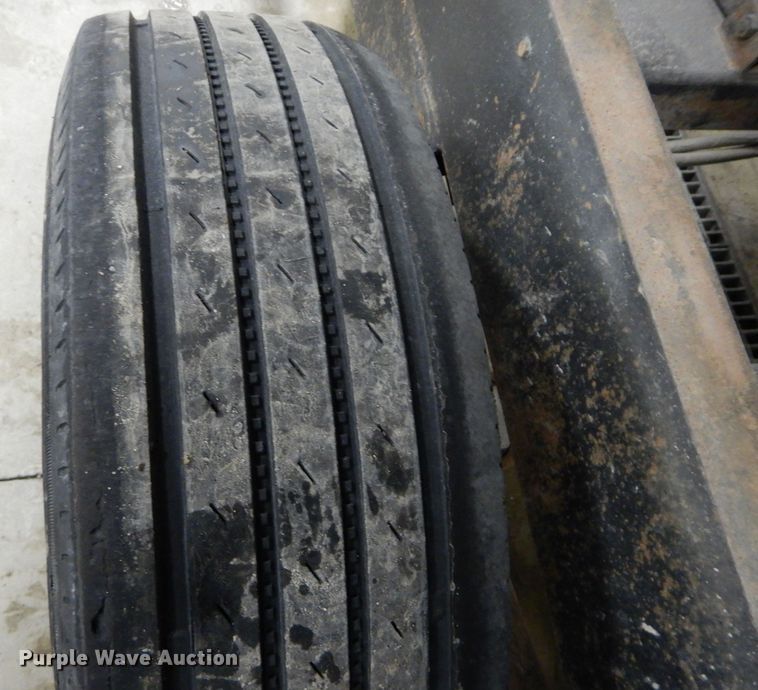 image for item JX9081 2013 H&H  dump trailer