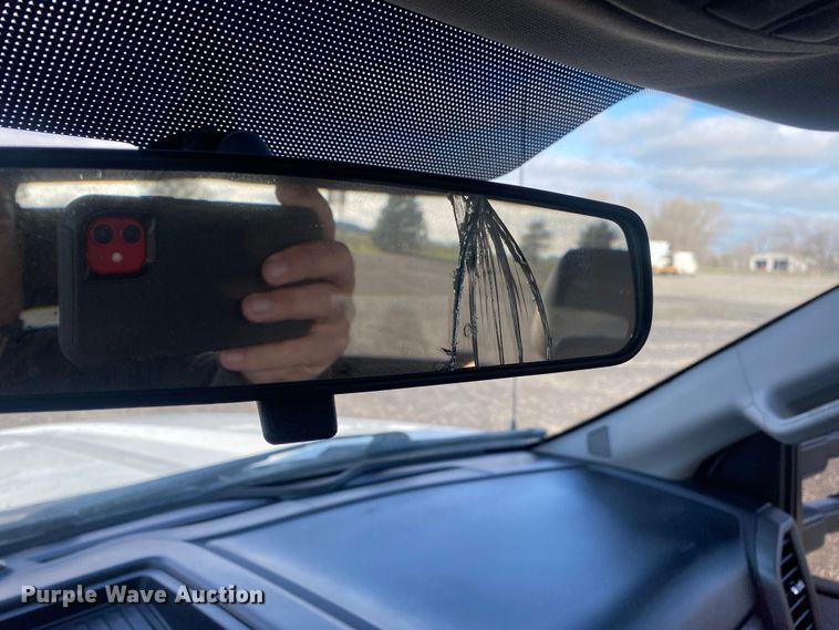 image for item KB9566 2017 Ford F550 XL  truck cab and chassis