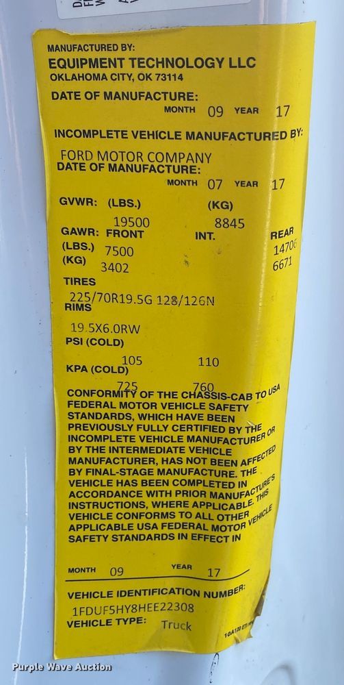 image for item KB9566 2017 Ford F550 XL  truck cab and chassis