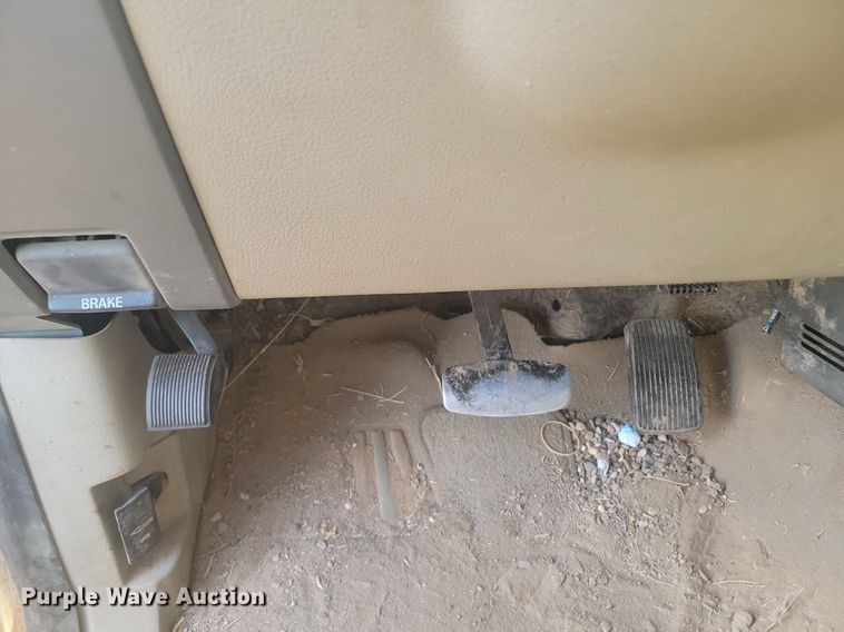 image for item KD9279 2004 Ford F150  SuperCrew pickup truck