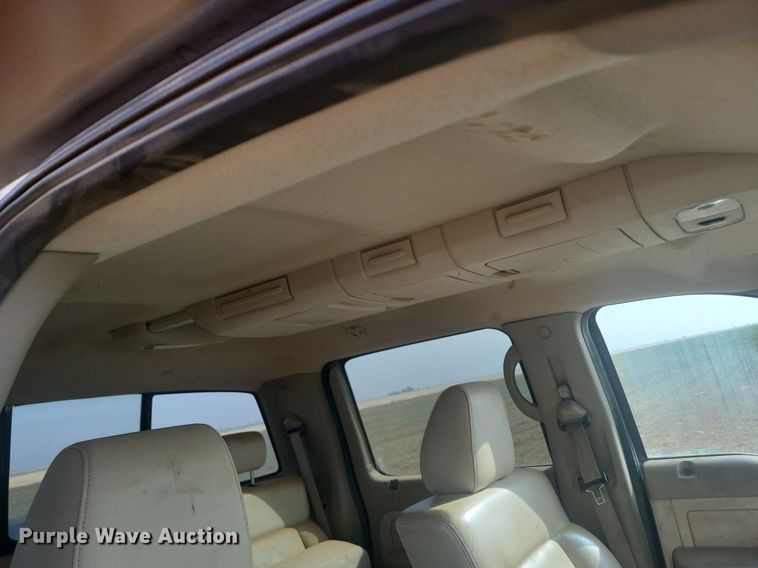 image for item KD9279 2004 Ford F150  SuperCrew pickup truck