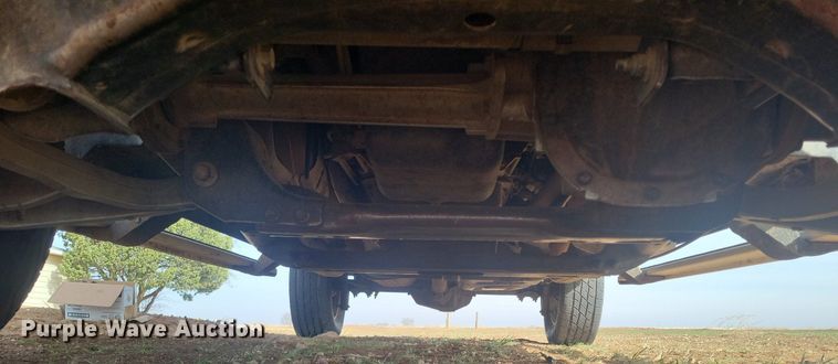 image for item KD9279 2004 Ford F150  SuperCrew pickup truck